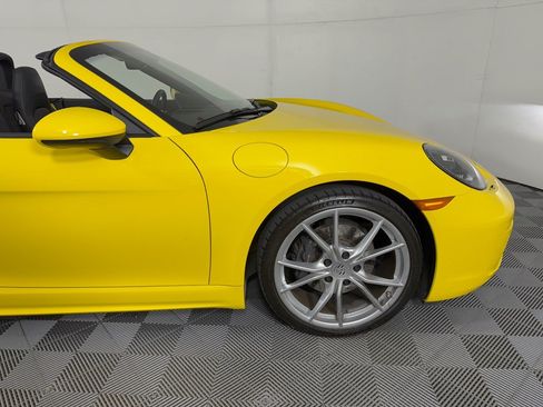 Certified 2025 Porsche 718 Boxster RWD image 13