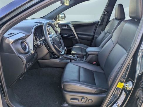 Used 2017 Toyota RAV4 SE w/ Advanced Technology Package AWD/4WD image 21