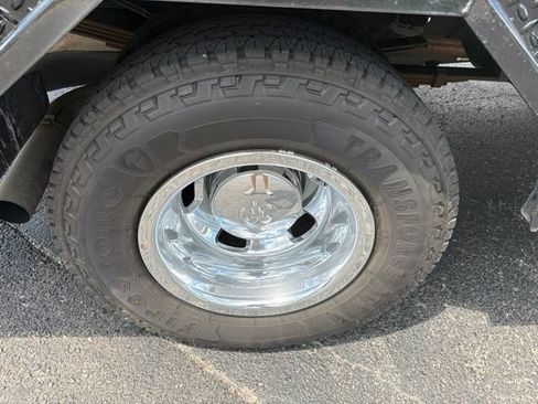 Used 2013 RAM 3500 Tradesman w/ Chrome Appearance Group AWD/4WD image 17