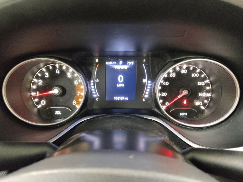 Used 2018 Jeep Compass Latitude w/ Cold Weather Group AWD/4WD image 23