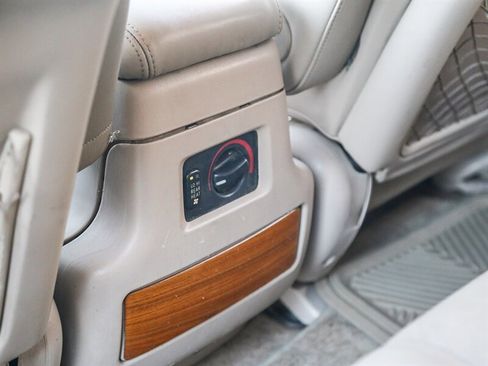 Used 1998 Toyota Land Cruiser image 23