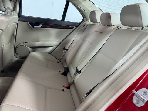 Used 2012 Mercedes-Benz C 300 4MATIC Sedan image 18