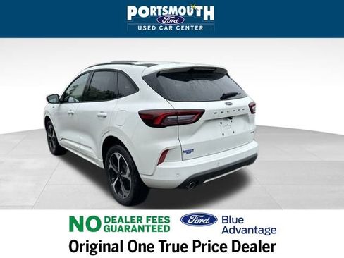 Certified 2024 Ford Escape ST-Line Select w/ Tech Pack #1 image 12