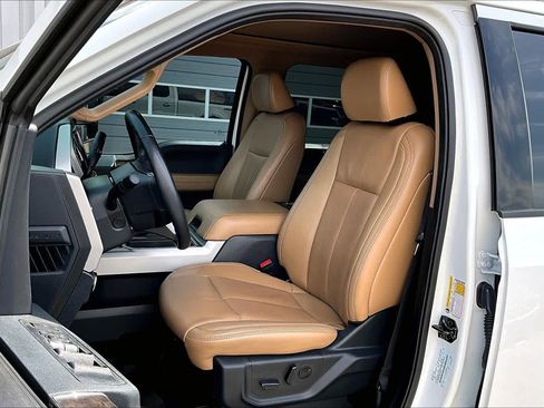 Used 2022 Ford F250 Lariat w/ Tremor Off-Road Package image 9