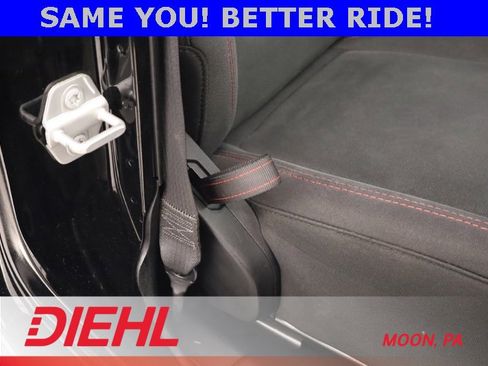 Used 2022 Jeep Wrangler Unlimited Rubicon w/ LED Lighting Group image 33