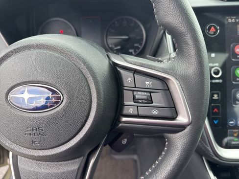 Certified 2025 Subaru Outback Limited image 31