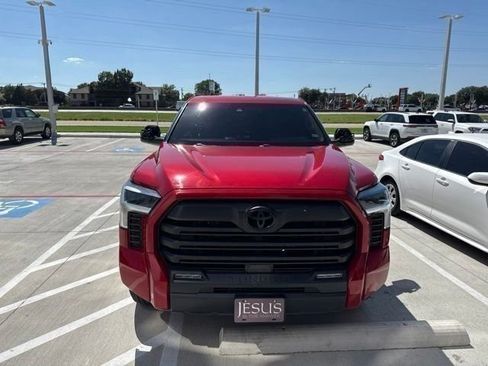 Used 2022 Toyota Tundra SR5 RWD image 3