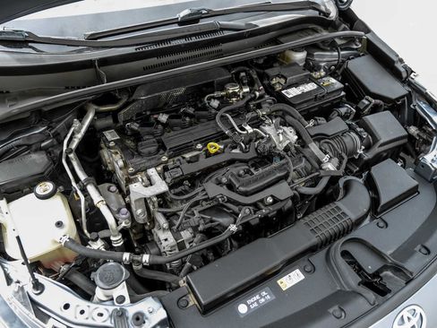 Used 2020 Toyota Corolla SE image 45