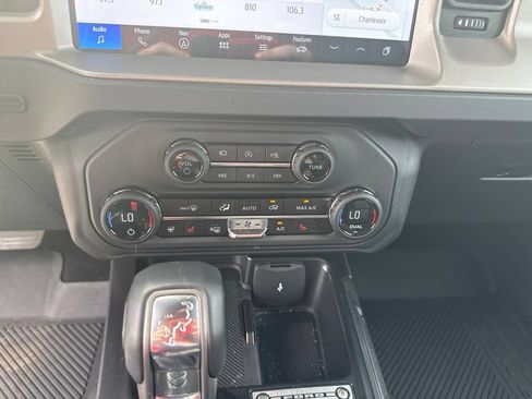 Used 2025 Ford Bronco Outer Banks AWD/4WD image 16