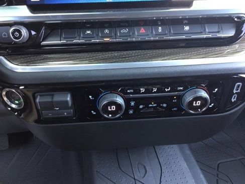 New 2025 Chevrolet Silverado 1500 LT w/ All Star Edition Plus image 16