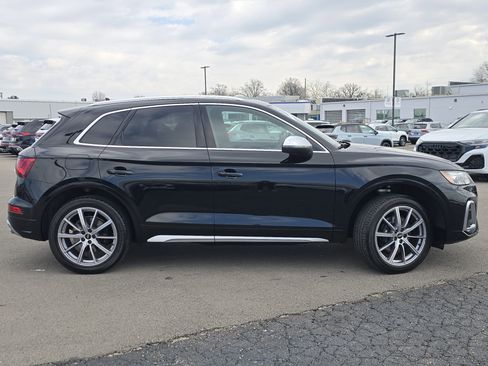 Certified 2023 Audi SQ5 Premium Plus image 8