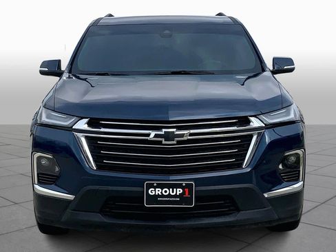 Used 2023 Chevrolet Traverse LT image 4