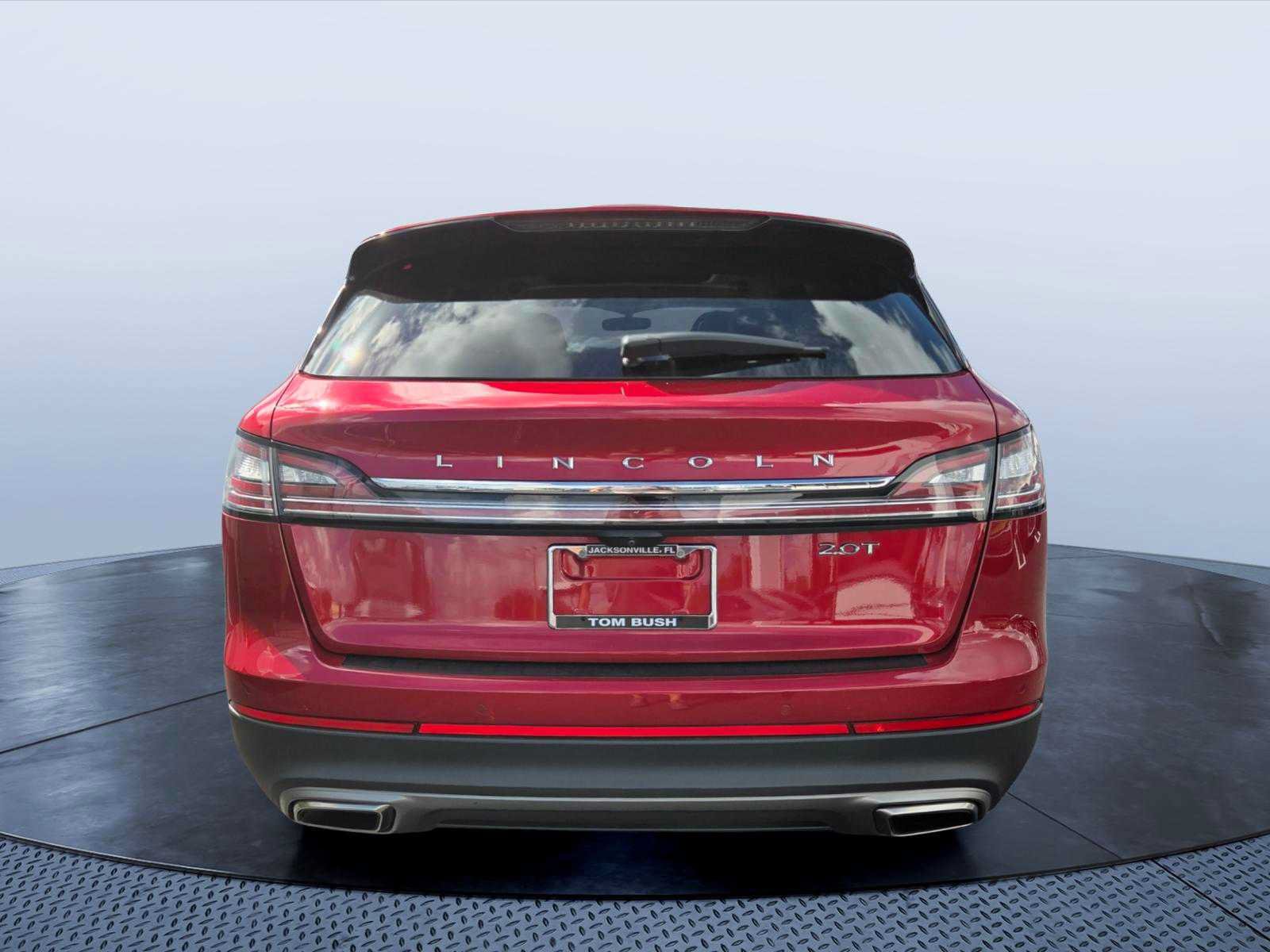 Used 2020 Lincoln Nautilus Reserve w/ Equipment Group 201A FWD image 5