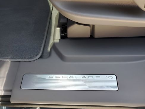 New 2026 Cadillac Escalade IQ Luxury 1 image 21