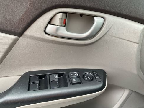 Used 2012 Honda Civic LX image 14