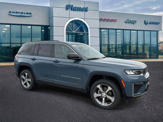 New 2026 Jeep Grand Cherokee Limited video 1