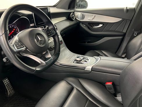Used 2019 Mercedes-Benz GLC 300 GLC 300 image 16