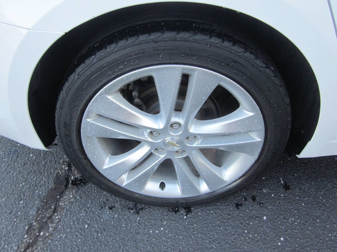 Used 2012 Chevrolet Cruze LTZ FWD image 16