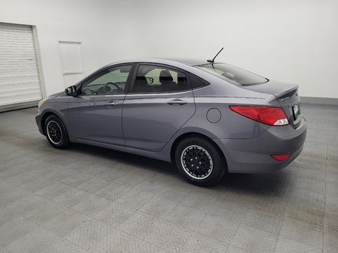Used 2017 Hyundai Accent SE image 3