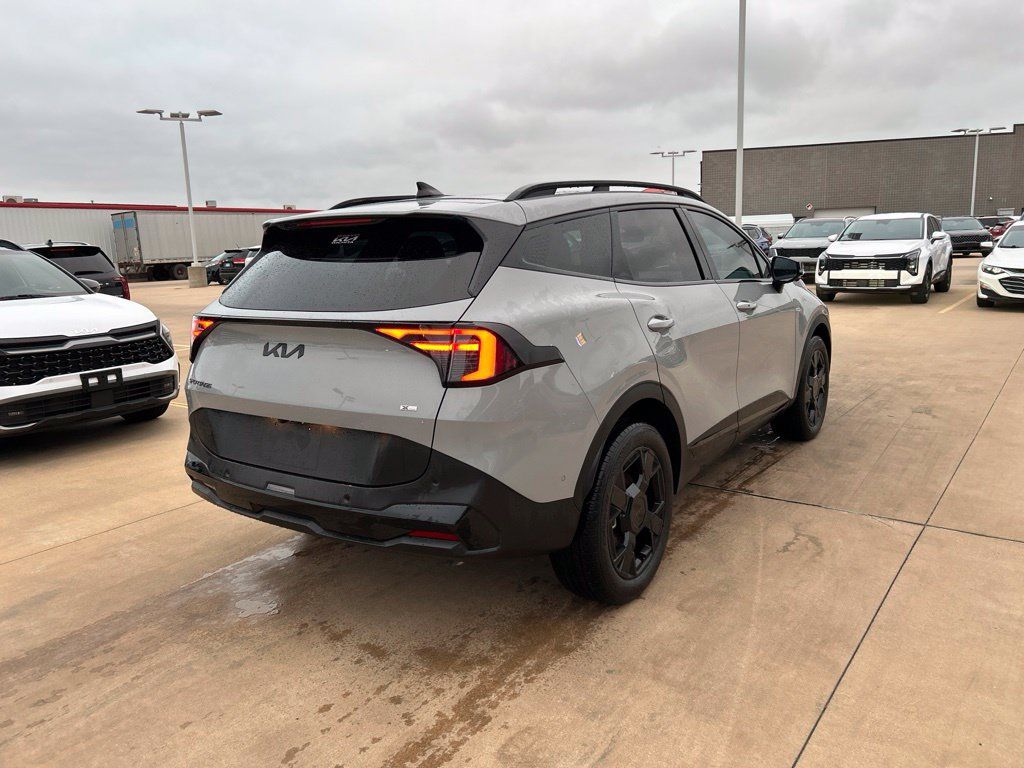 Used 2026 Kia Sportage X-Line w/ X-Line Technology Package AWD/4WD image 3
