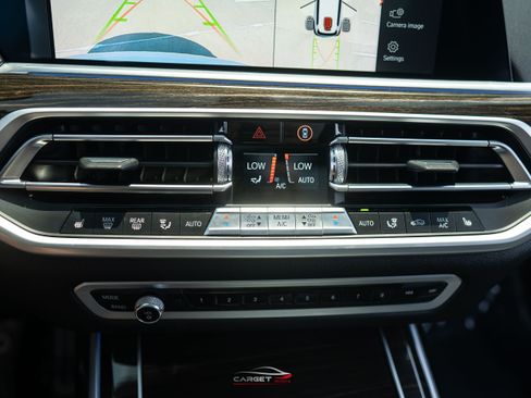 Used 2019 BMW X7 xDrive40i w/ Premium Package AWD/4WD image 36