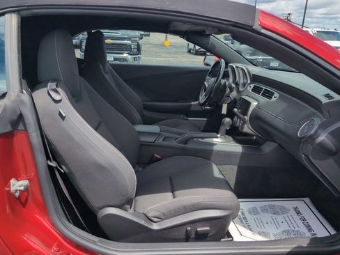 Used 2015 Chevrolet Camaro LT RWD image 27