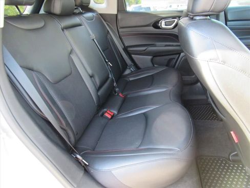 Used 2022 Jeep Compass Trailhawk w/ Trailhawk Convenience Group image 26