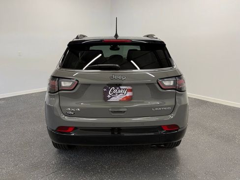 Used 2022 Jeep Compass Limited w/ Elite Group image 11