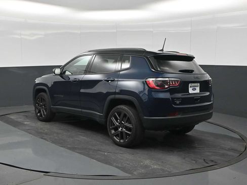 Used 2026 Jeep Compass Limited AWD/4WD image 6