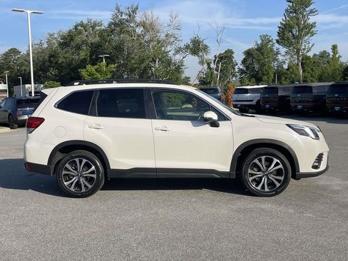 Certified 2023 Subaru Forester Limited AWD/4WD image 31