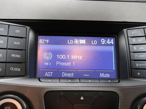 Used 2017 Ford Taurus SEL AWD/4WD image 27