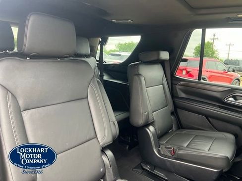 Used 2021 Chevrolet Tahoe LT w/ LT Signature Plus Package RWD image 23