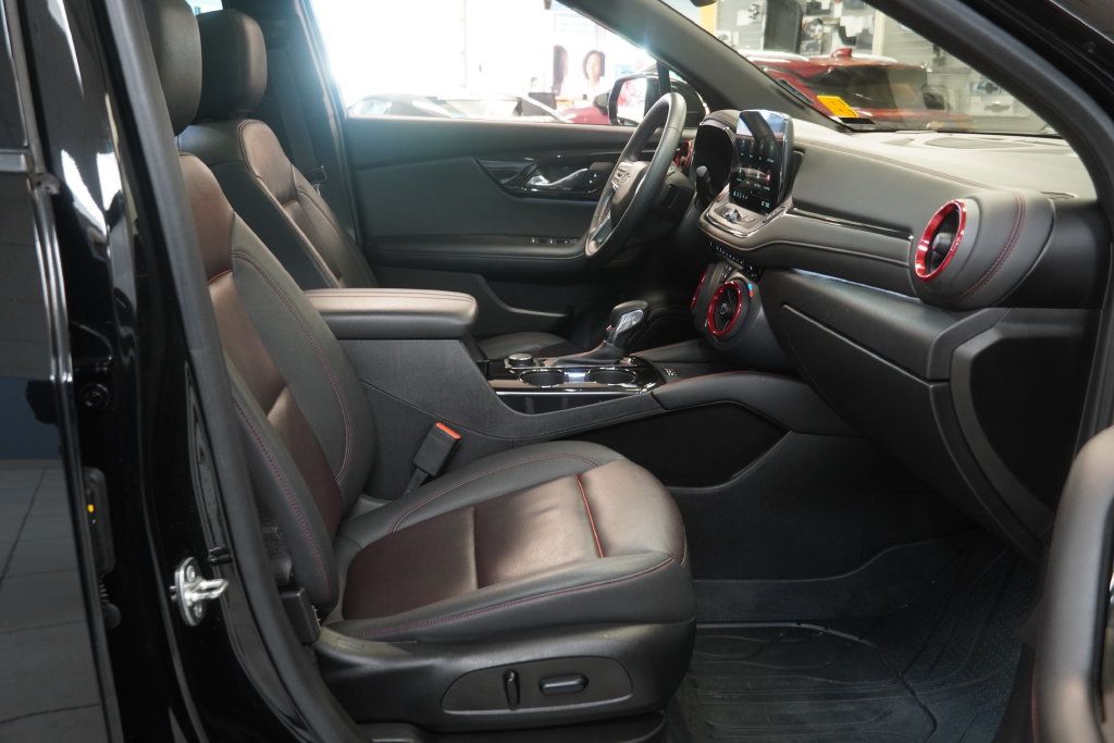 Used 2023 Chevrolet Blazer RS w/ LPO, Floor Liner Package FWD image 25