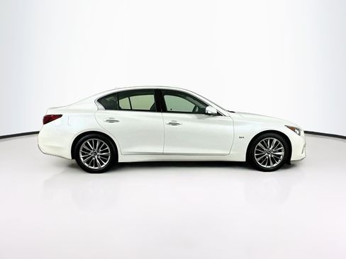 Used 2018 INFINITI Q50 Luxe w/ Sensory Package (Luxe) AWD/4WD image 10