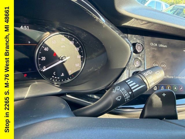 Used 2023 Buick Envision Avenir AWD/4WD image 39