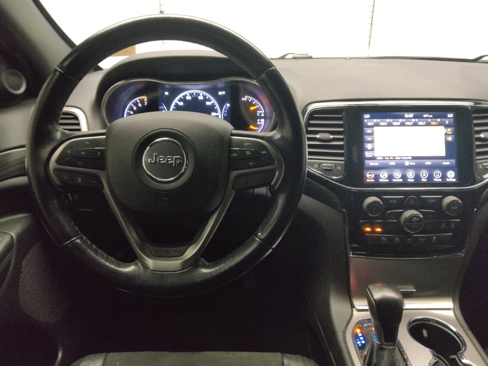 Used 2021 Jeep Grand Cherokee Laredo X AWD/4WD image 22