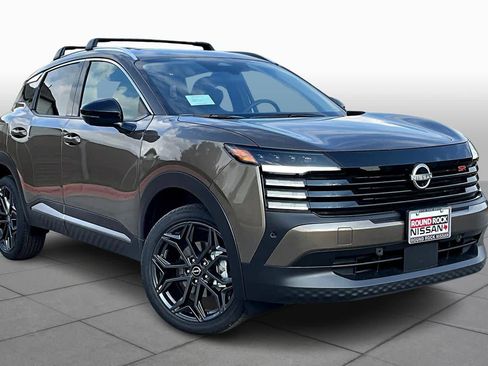 New 2026 Nissan Kicks SR w/ SR Premium Package image 2