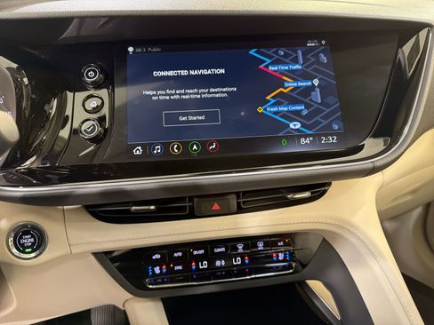 Used 2023 Buick Envision Avenir image 19