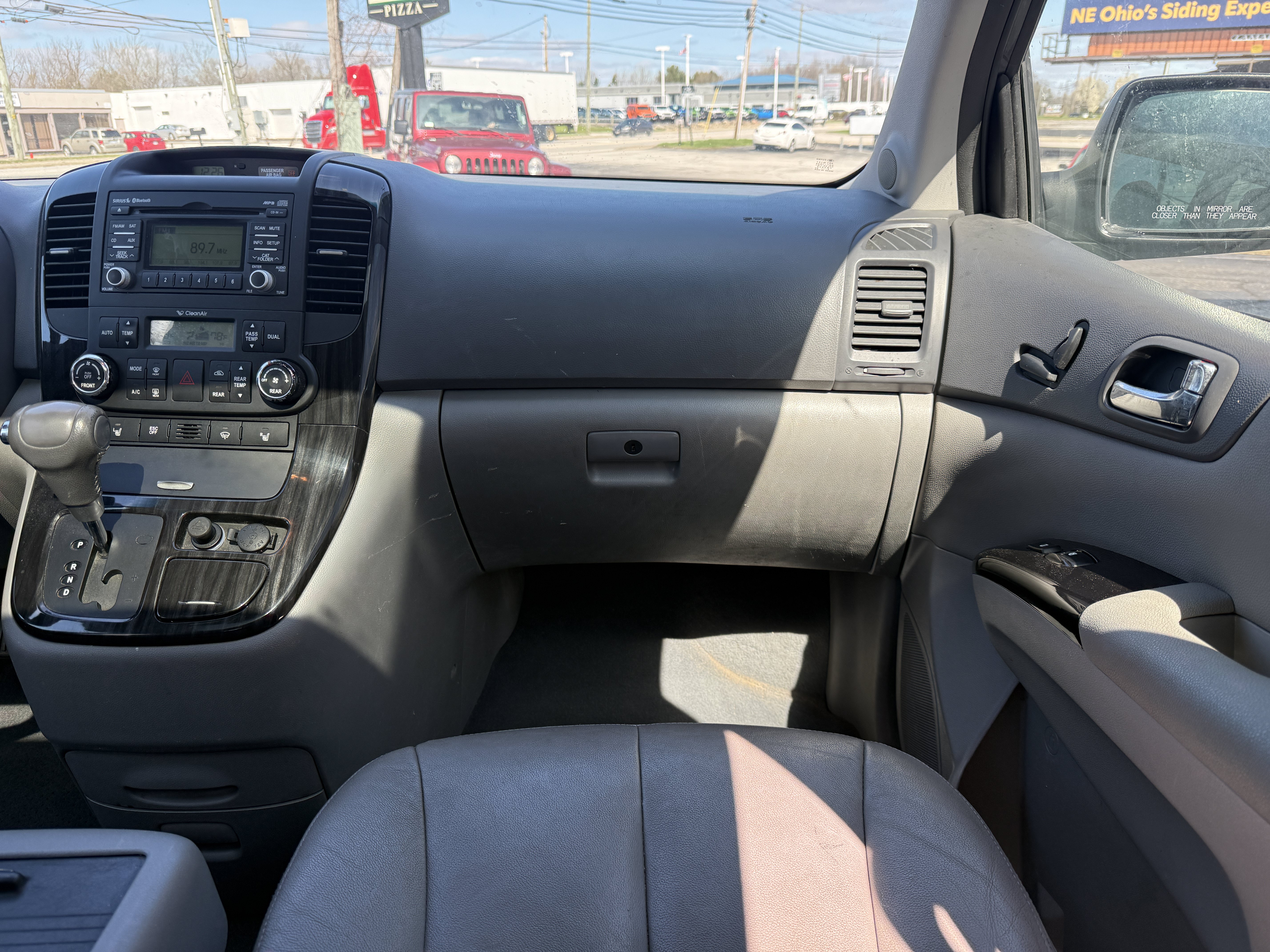 Used 2014 Kia Sedona EX w/ Luxury Package FWD image 22