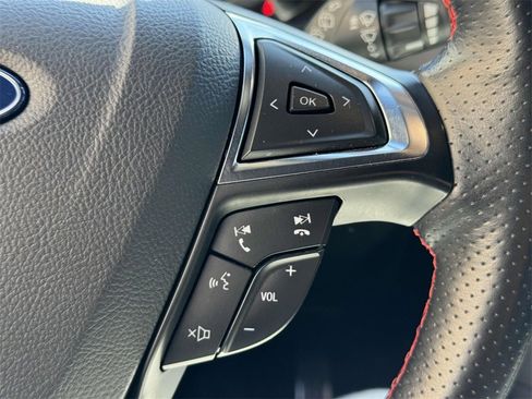 Used 2022 Ford Edge ST-Line w/ Cargo Accessory Package image 19