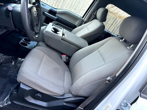 Used 2017 Ford F150 XLT image 22