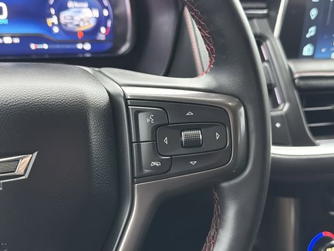 Used 2024 Chevrolet Suburban RST w/ Luxury Package image 19