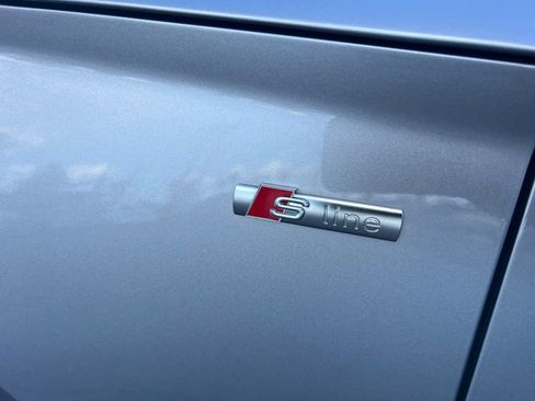 Used 2023 Audi Q5 2.0T Premium Plus w/ Premium Plus Package image 9