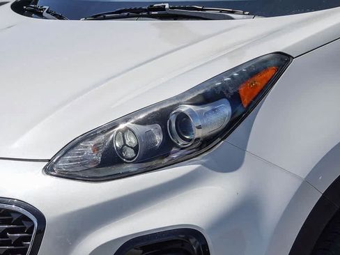 Used 2020 Kia Sportage EX FWD image 8