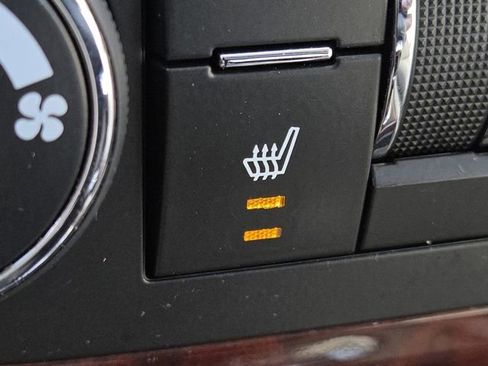 Used 2009 Chevrolet Impala LT w/ Luxury Edition Package image 8