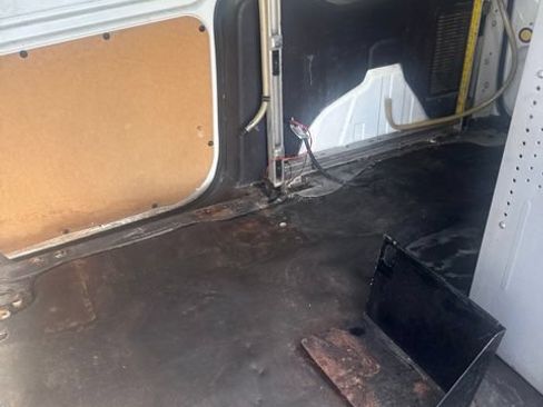 Used 2017 Ford Transit Connect XL FWD image 10