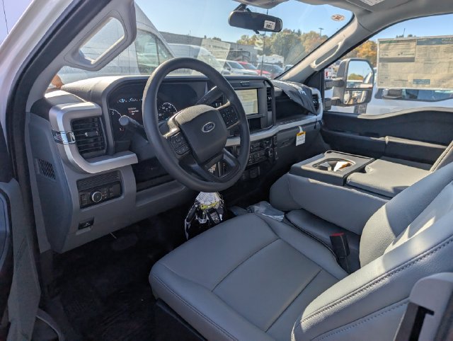 New 2026 Ford F350 XL w/ XL Chrome Package AWD/4WD image 11