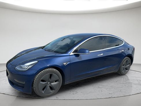 Used 2019 Tesla Model 3 Standard Range Plus RWD image 10