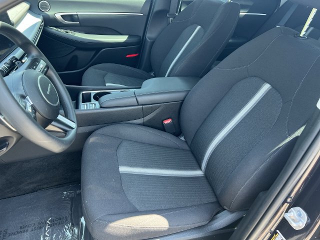 Used 2025 Hyundai Sonata SEL AWD/4WD image 33