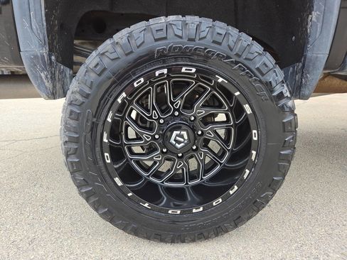 Used 2020 GMC Sierra 2500 Denali w/ Denali Ultimate Package AWD/4WD image 15